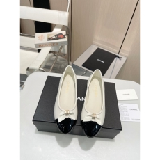 Chanel Flat Shoes